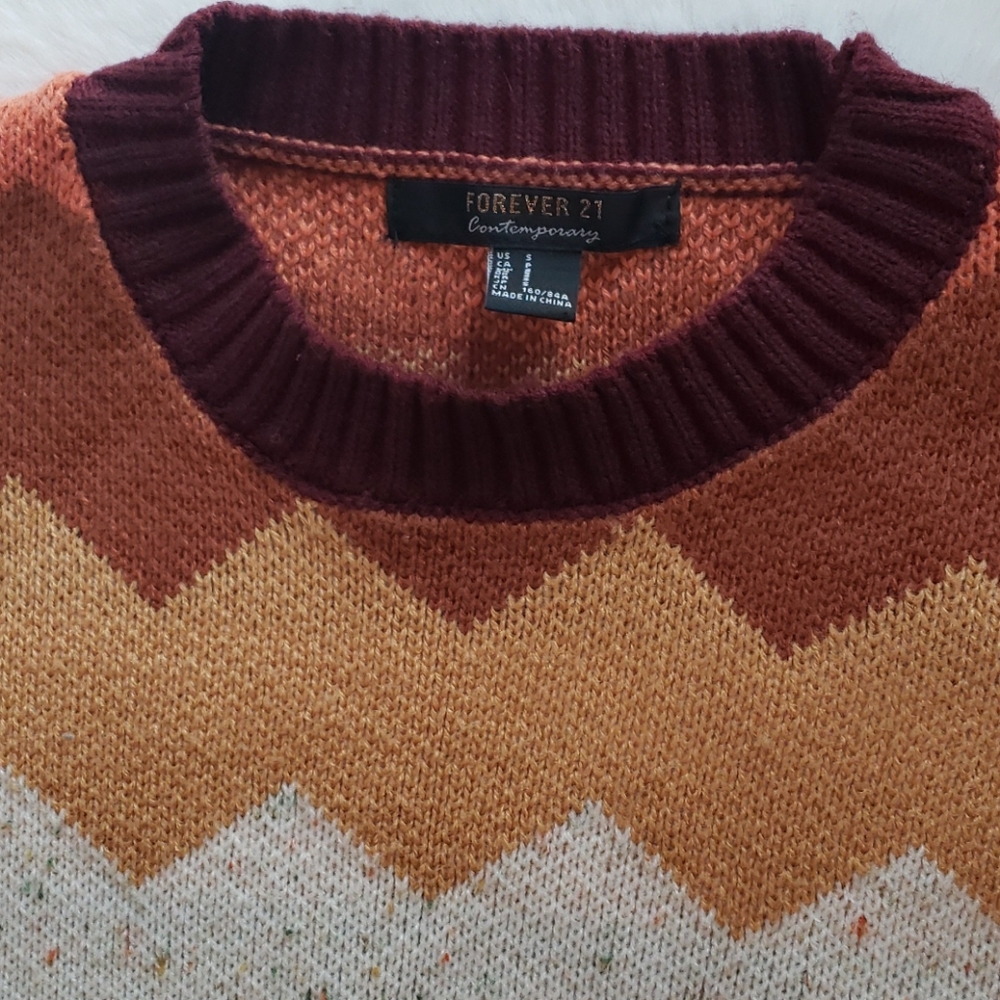 Forever 21 sweater size small - Picture 2 of 7